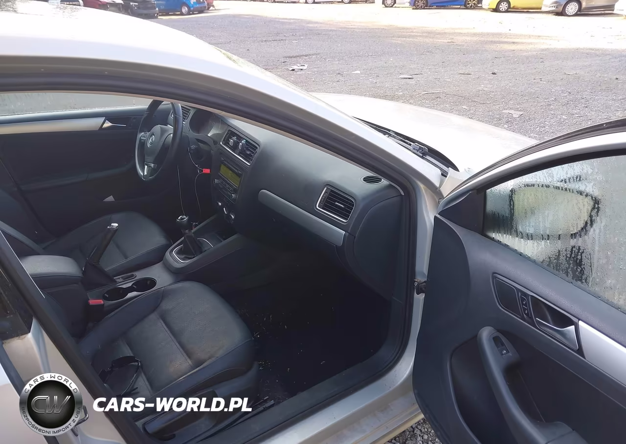 2012 Volkswagen Jetta 2.0L Tdi VIN:3VW3L7AJ6CM313363 - 5