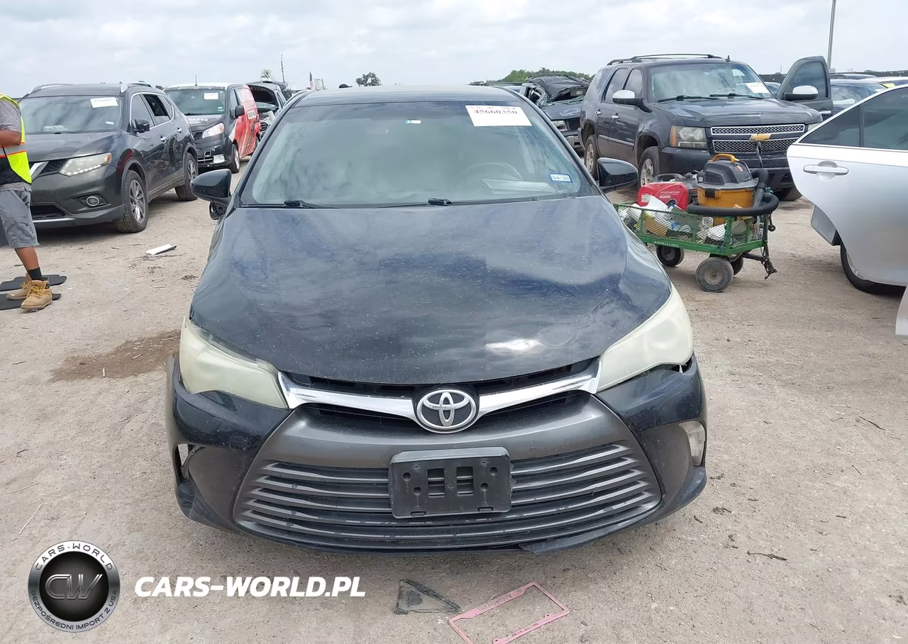 2016 Toyota Camry Le VIN:4T4BF1FK4GR537514 - 12