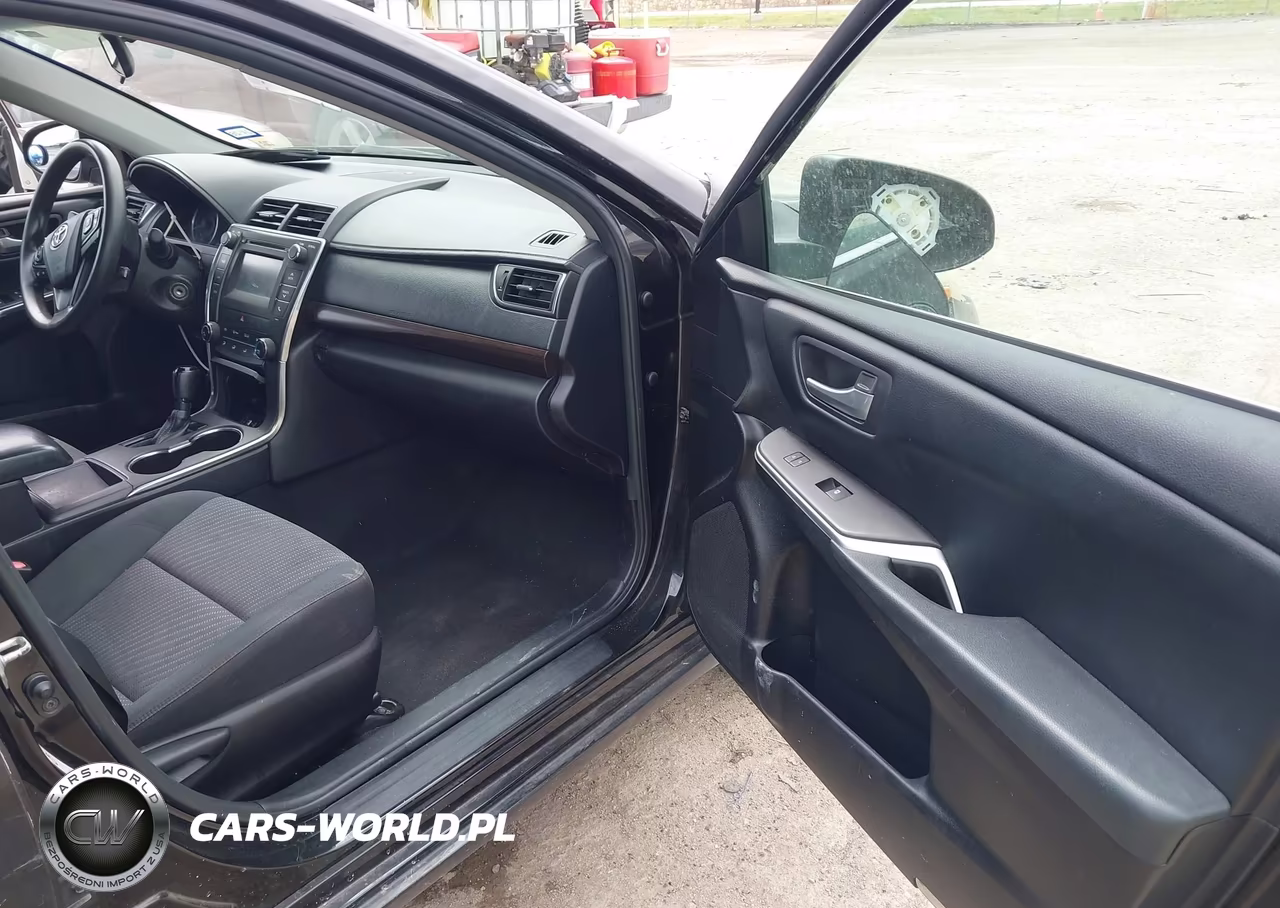 2016 Toyota Camry Le VIN:4T4BF1FK4GR537514 - 5