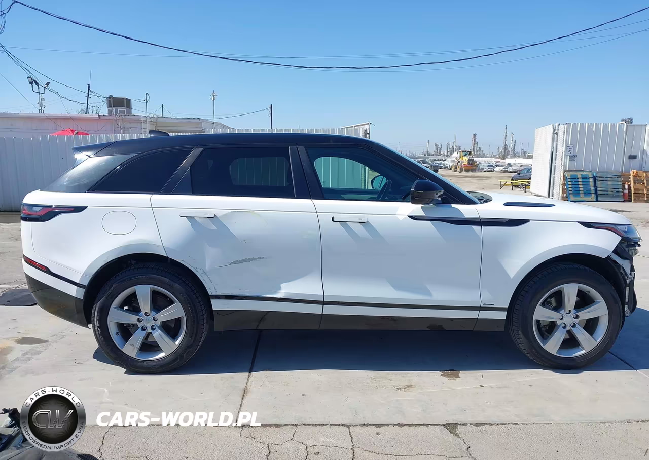 2020 Land Rover Range Rover Velar P250 R-Dynamic S VIN:SALYK2EX1LA290352 - 14