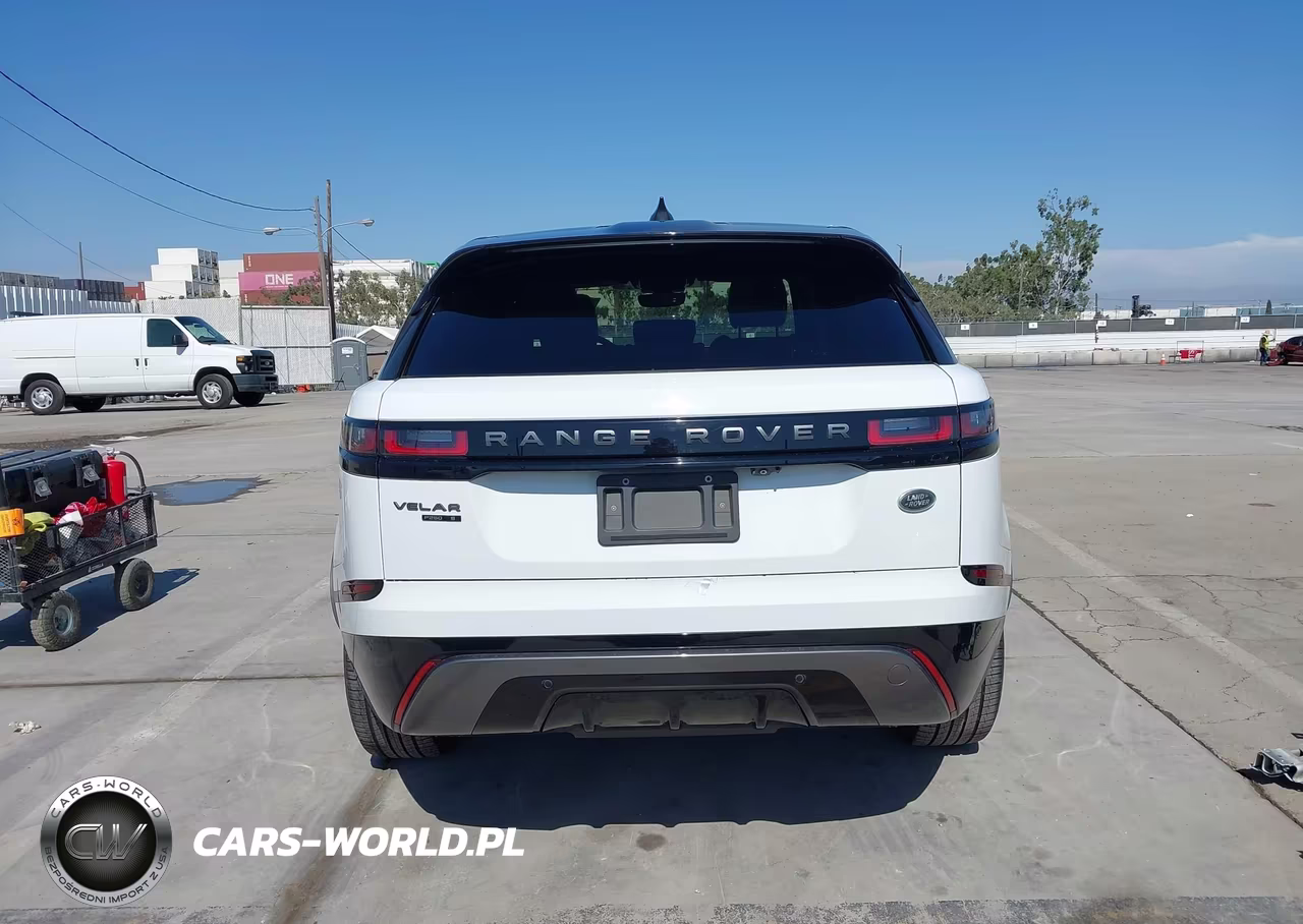 2020 Land Rover Range Rover Velar P250 R-Dynamic S VIN:SALYK2EX1LA290352 - 17