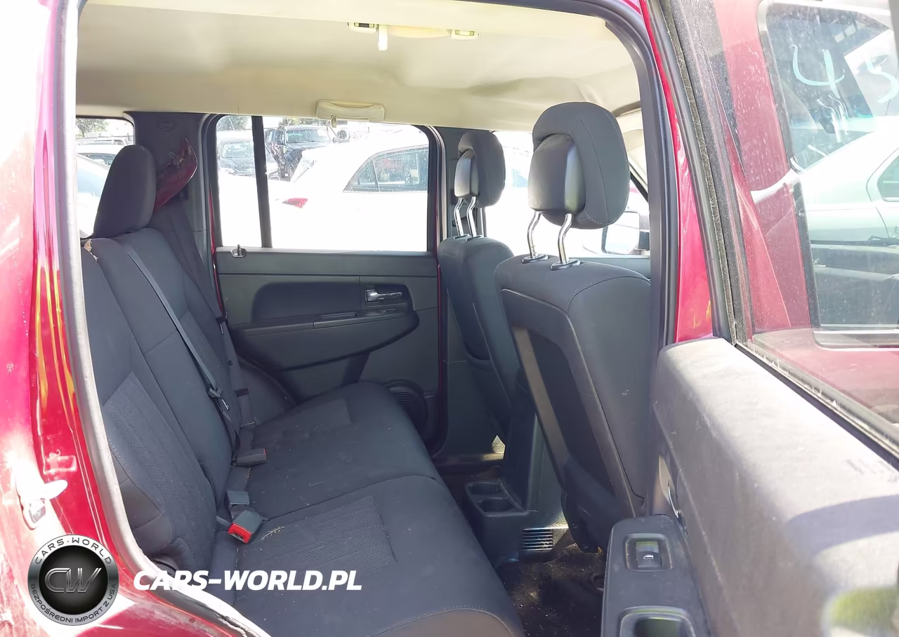 2011 Jeep Liberty Sport VIN:1J4PN2GK3BW569065 - 8