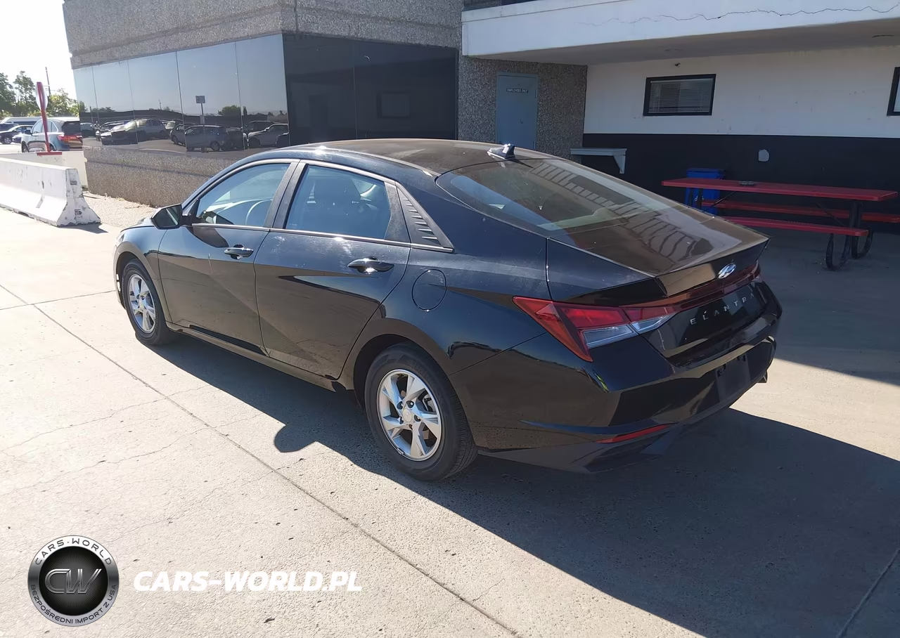 2023 Hyundai Elantra Se VIN:KMHLL4AG0PU579576 - 3