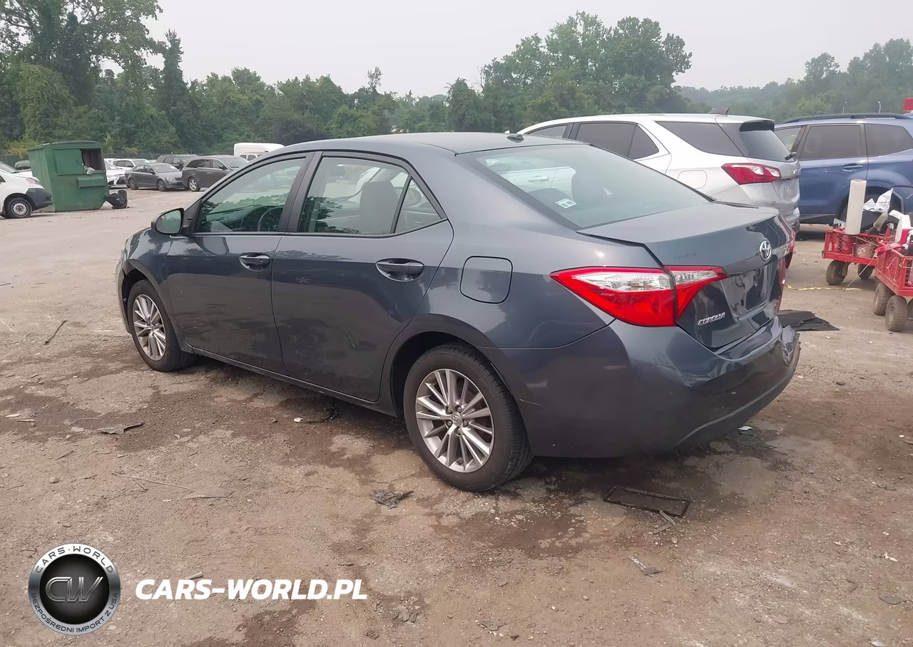 2015 Toyota Corolla Le Premium VIN:2T1BURHE7FC413369 - 3