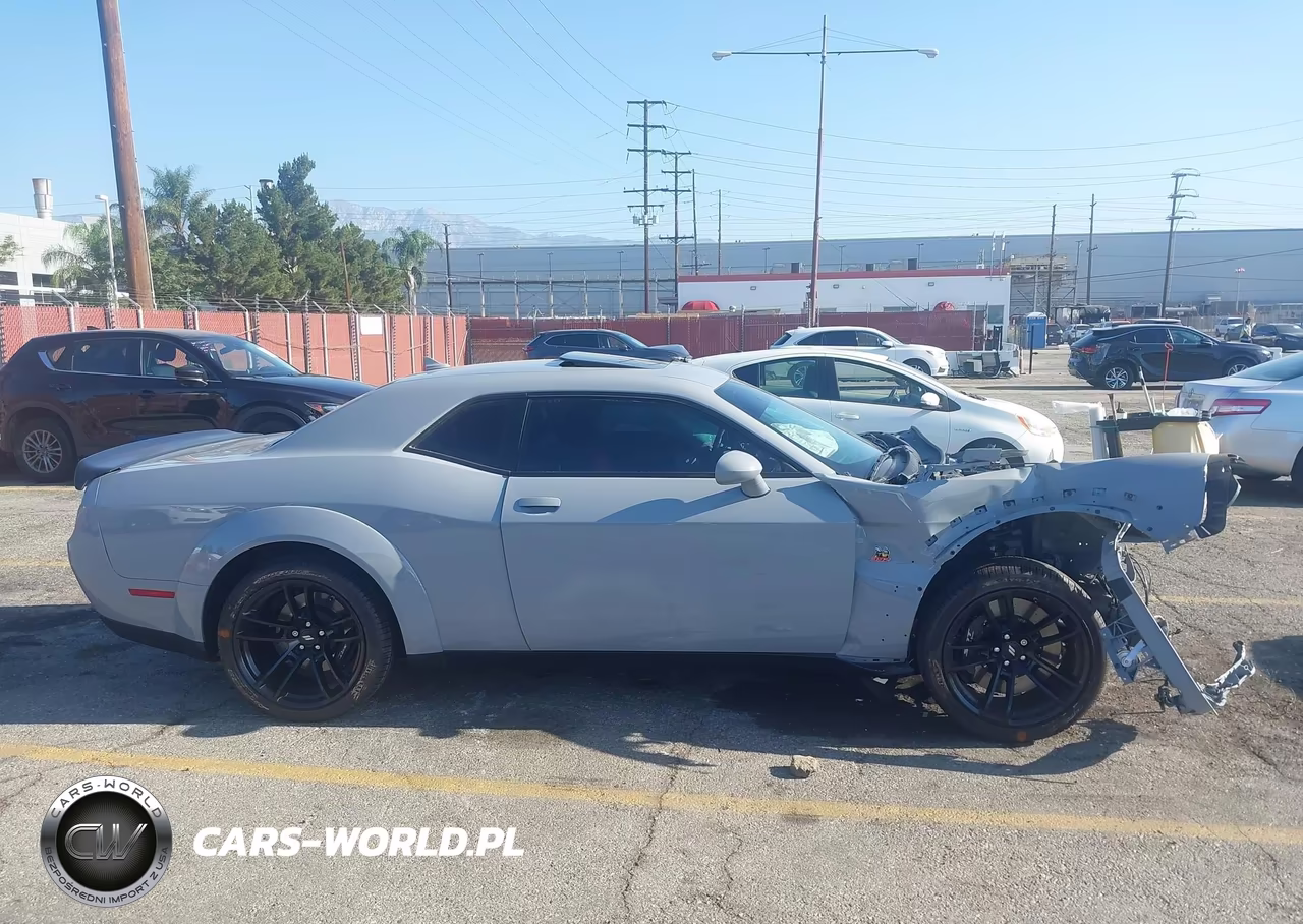2022 Dodge Challenger R-T Scat Pack Widebody VIN:2C3CDZFJ5NH214866 - 13