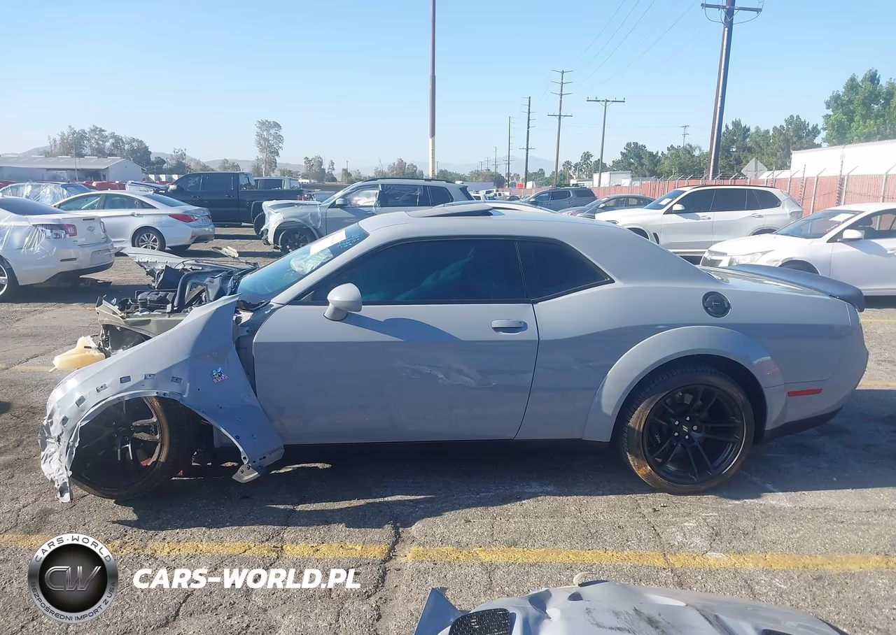 2022 Dodge Challenger R-T Scat Pack Widebody VIN:2C3CDZFJ5NH214866 - 14