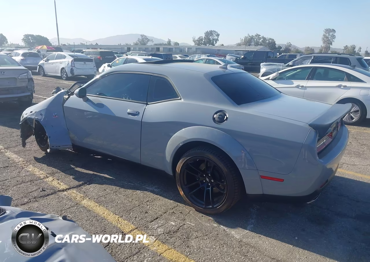 2022 Dodge Challenger R-T Scat Pack Widebody VIN:2C3CDZFJ5NH214866 - 3