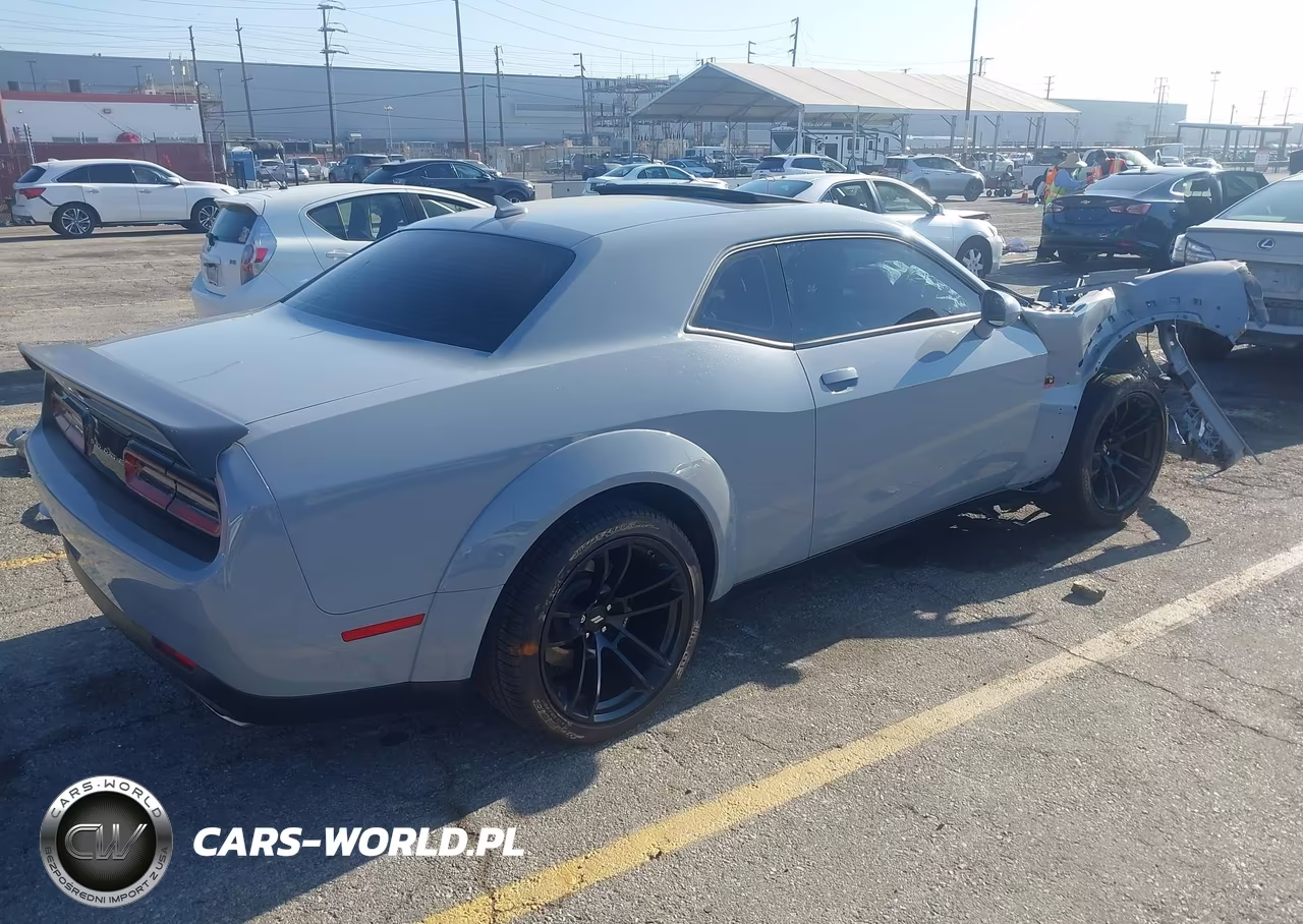 2022 Dodge Challenger R-T Scat Pack Widebody VIN:2C3CDZFJ5NH214866 - 4