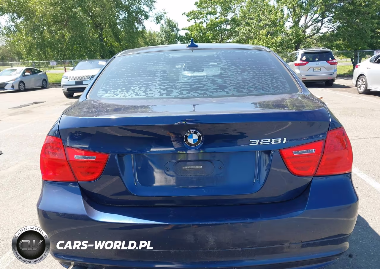 2011 BMW 328I VIN:WBAPH5G50BNM84065 - 16
