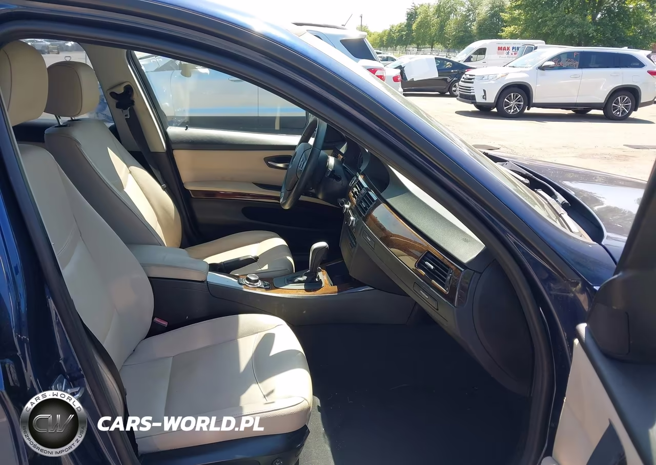2011 BMW 328I VIN:WBAPH5G50BNM84065 - 5