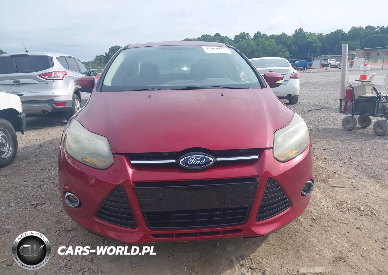 2013 Ford Focus Titanium VIN:1FADP3J25DL369378 - 6