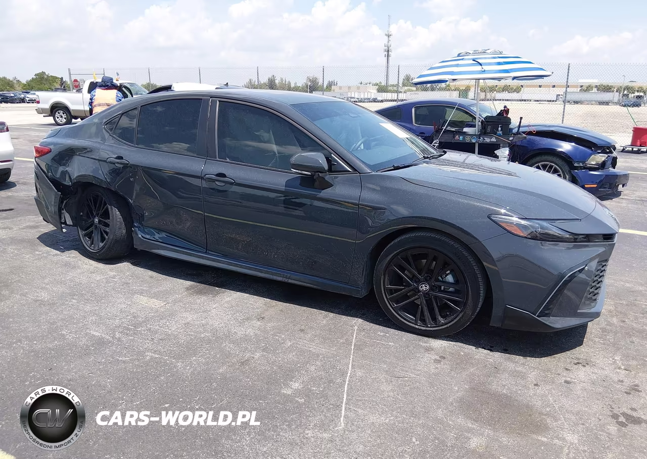 2026 Toyota Camry Se – zdjęcie 1 z 16