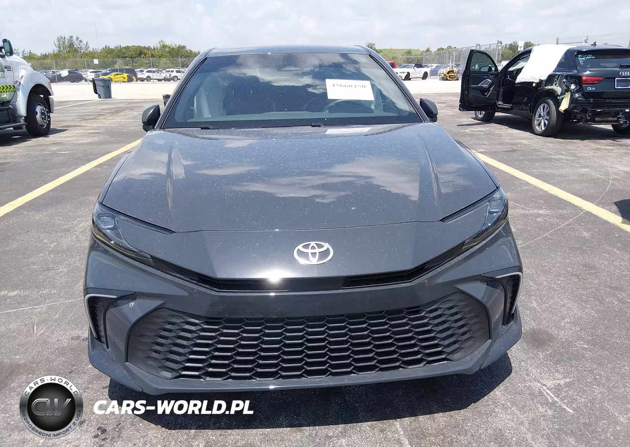 2026 Toyota Camry Se VIN:4T1DAACK5TU286423 - 12