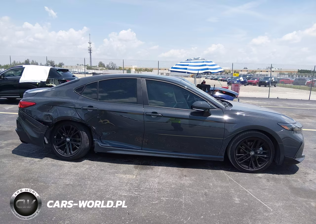 2026 Toyota Camry Se VIN:4T1DAACK5TU286423 - 13