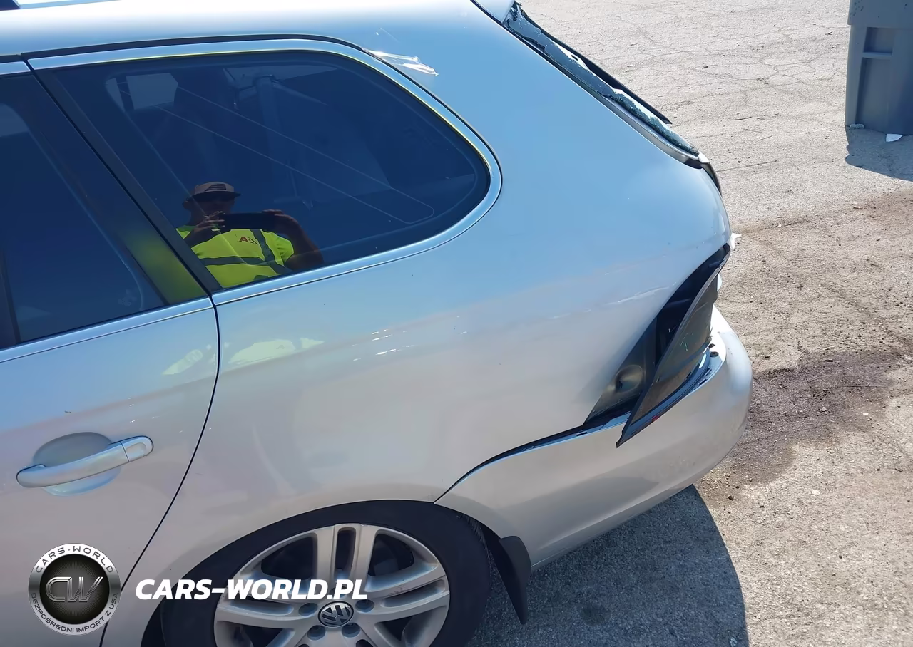 2011 Volkswagen Jetta Sportwagen 2.0L Tdi VIN:3VWPL7AJ1BM642813 - 6
