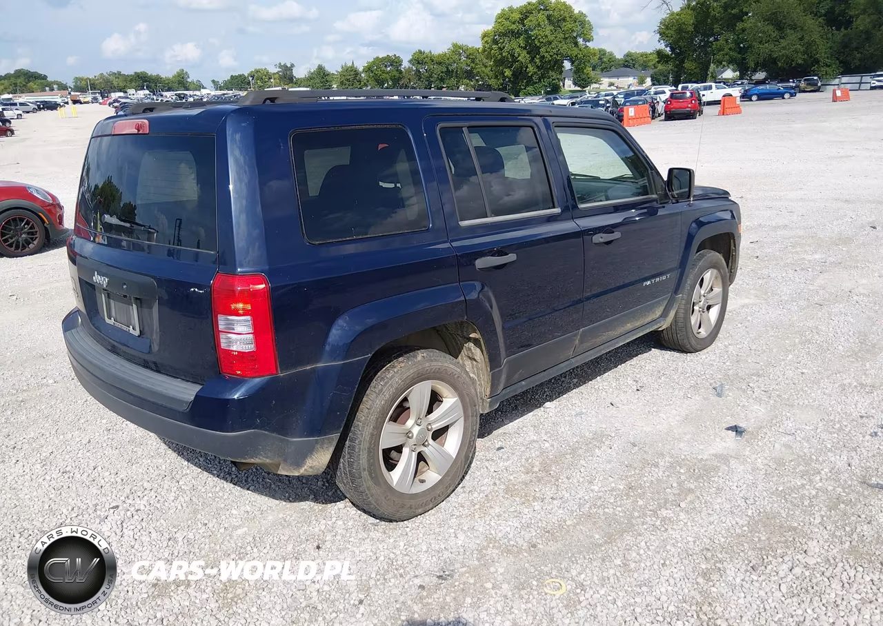2014 Jeep Patriot Sport VIN:1C4NJRBB0ED508944 - 4