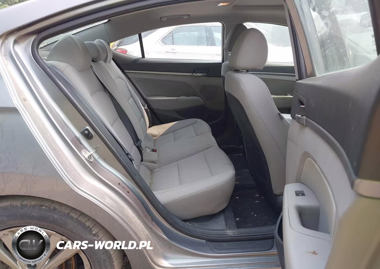 2018 Hyundai Elantra Value Edition VIN:5NPD84LF3JH358389 - 8