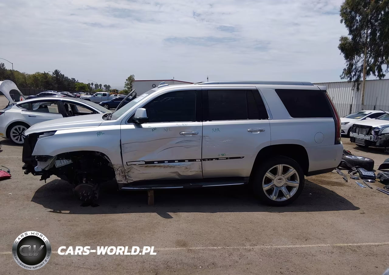 2017 Cadillac Escalade Premium Luxury VIN:1GYS4CKJ5HR362945 - 15