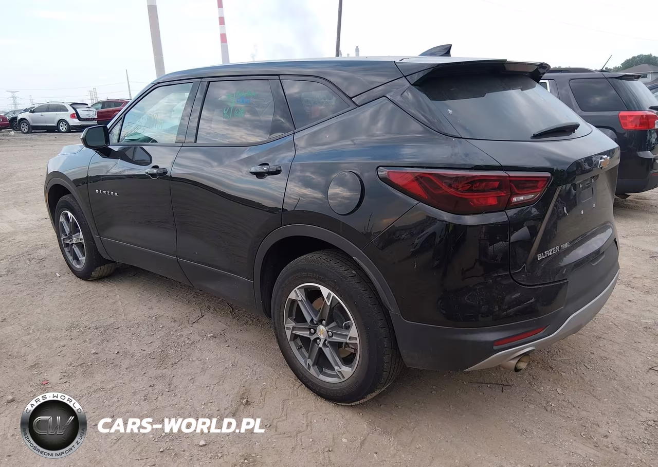 2025 Chevrolet Blazer Awd 2Lt VIN:3GNKBHR47SS204837 - 3