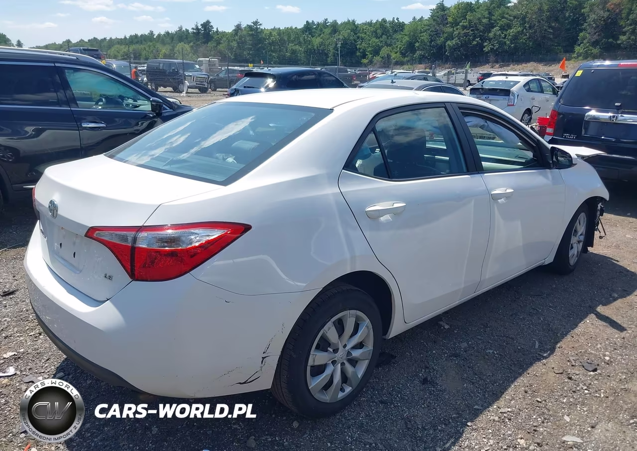 2016 Toyota Corolla Le VIN:2T1BURHE6GC738130 - 4