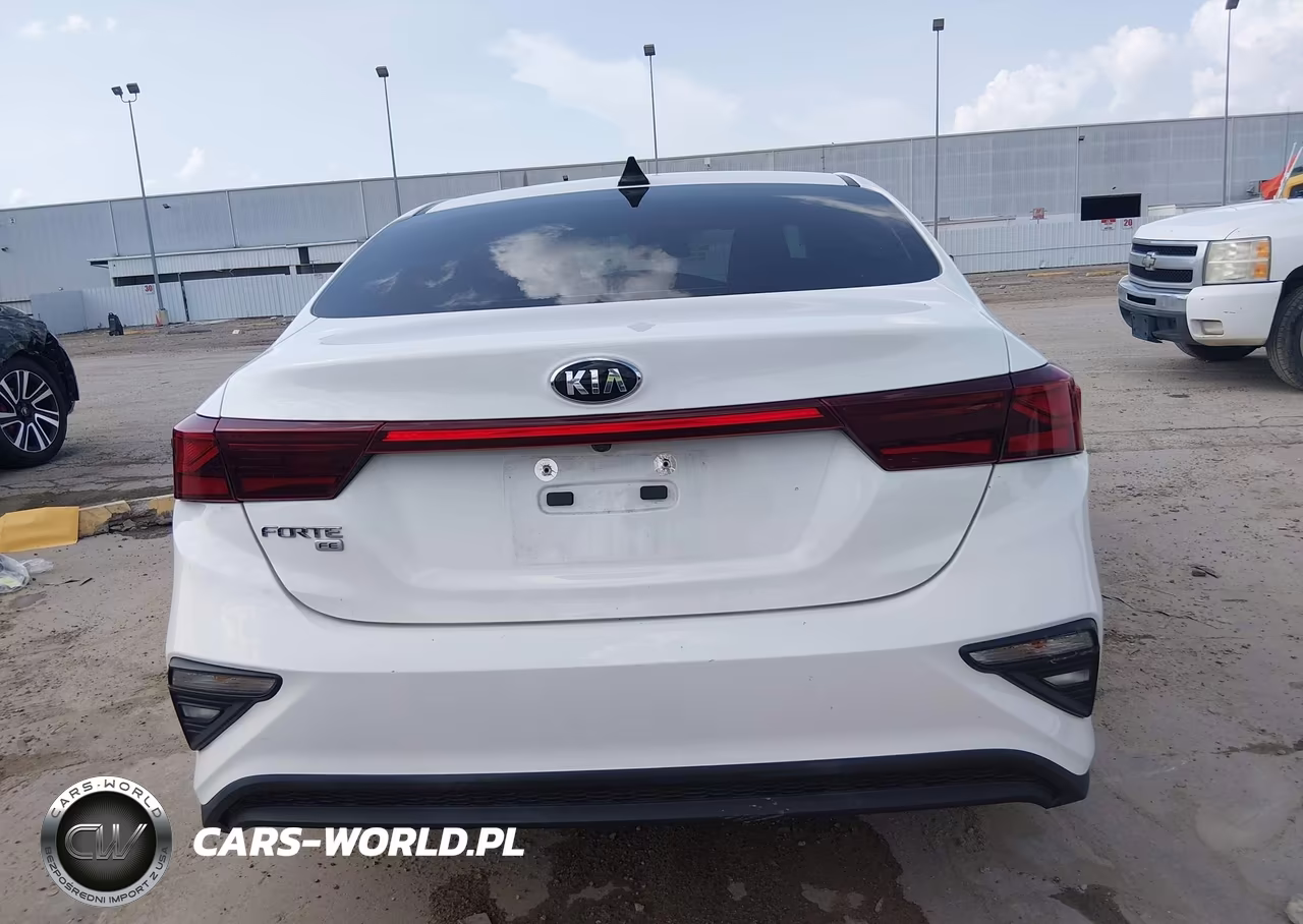 2019 Kia Forte Fe VIN:3KPF24AD0KE091472 - 16