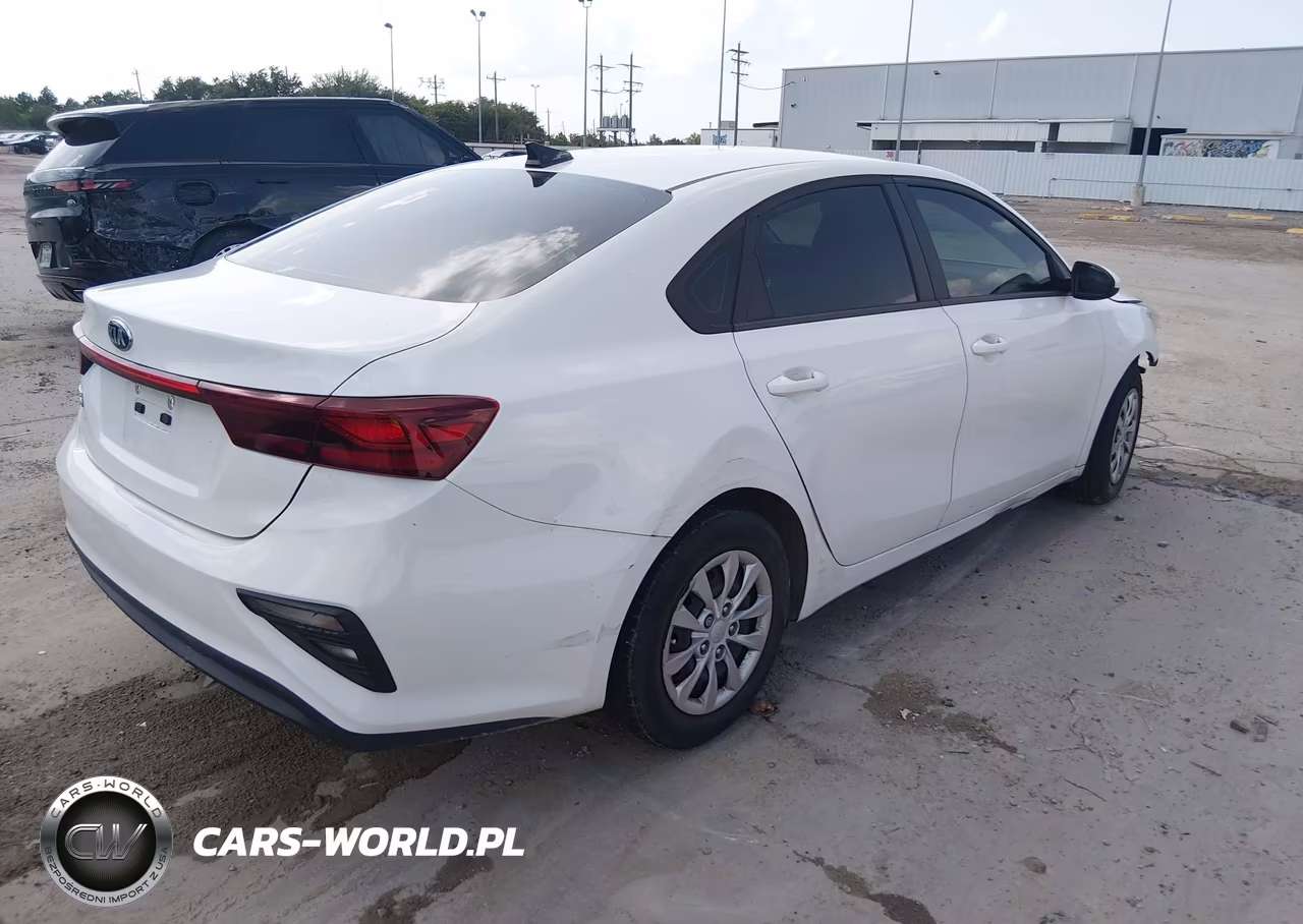 2019 Kia Forte Fe VIN:3KPF24AD0KE091472 - 4
