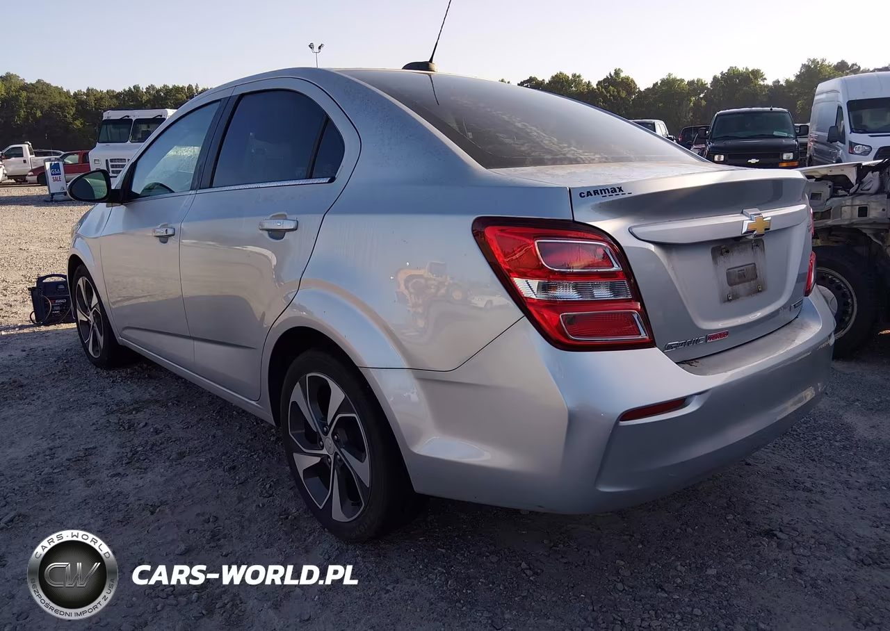 2018 Chevrolet Sonic Premier Auto VIN:1G1JF5SB6J4132231 - 3
