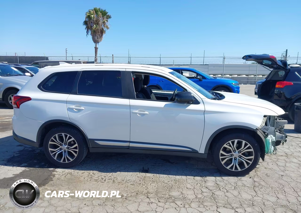 2017 Mitsubishi Outlander Es VIN:JA4AD2A33HZ035193 - 14