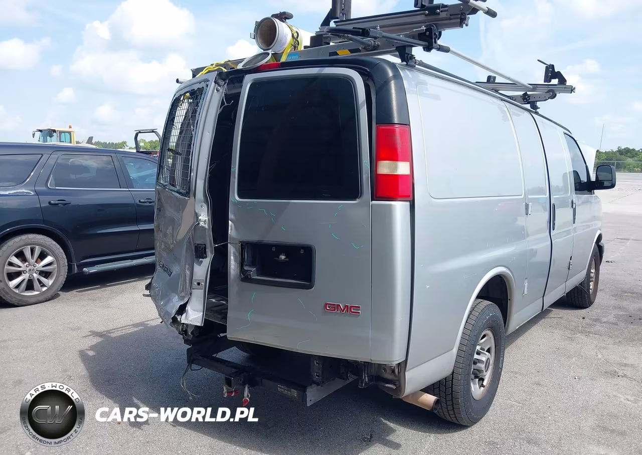 2018 GMC Savana 2500 Work Van VIN:1GTW7AFG4J1189473 - 18