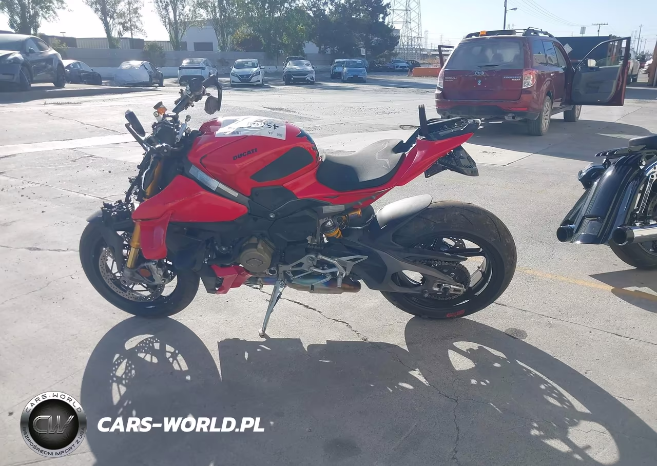 2026 Ducati Streetfighter V4-V4S VIN:ZDMFAK6W0TB002701 - 12