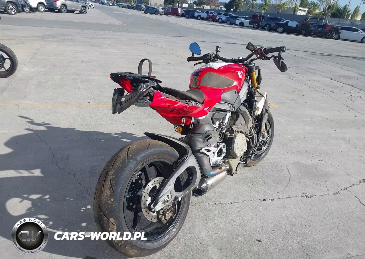 2026 Ducati Streetfighter V4-V4S VIN:ZDMFAK6W0TB002701 - 4