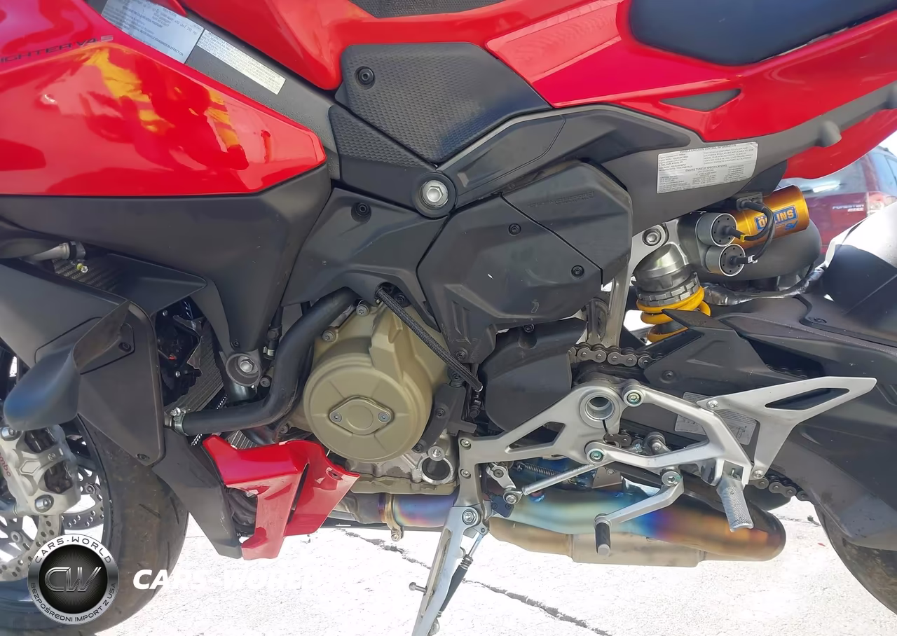 2026 Ducati Streetfighter V4-V4S VIN:ZDMFAK6W0TB002701 - 9