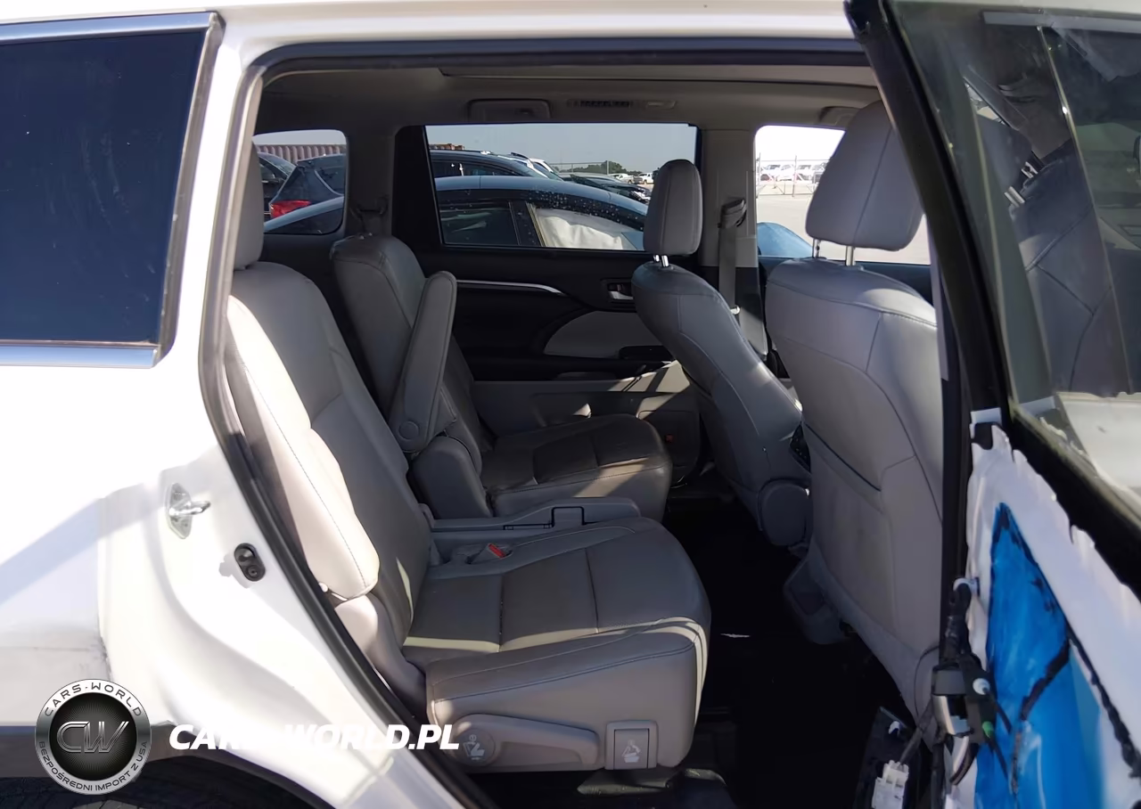 2015 Toyota Highlander Limited Platinum V6 VIN:5TDYKRFH6FS109678 - 8