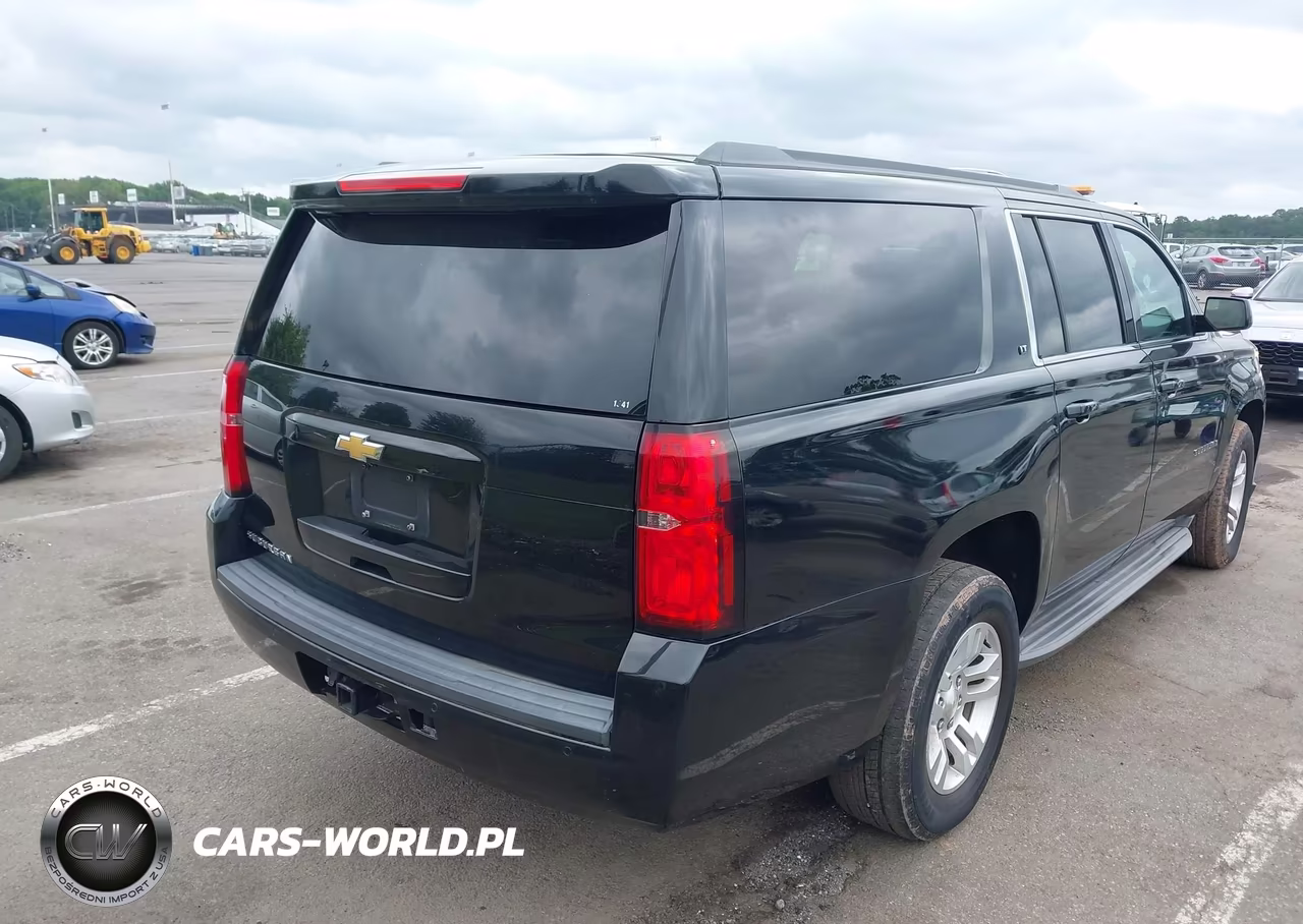 2015 Chevrolet Suburban Lt VIN:1GNSKJKC1FR598823 - 4