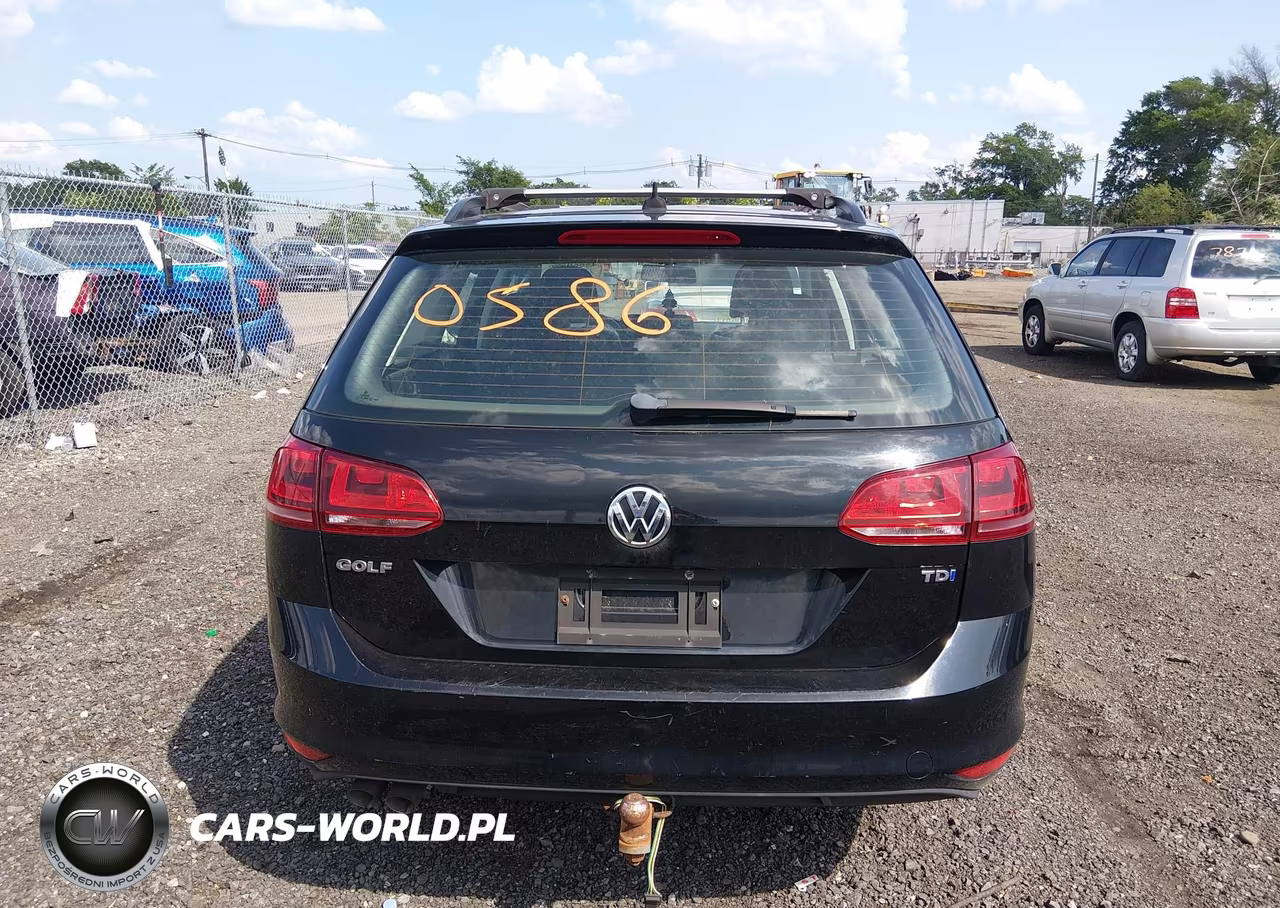 2015 Volkswagen Golf Sportwagen Tdi S 4-Door VIN:3VWCA7AU2FM506520 - 15