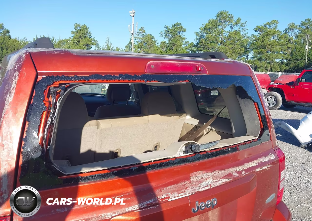 2012 Jeep Patriot Latitude VIN:1C4NJPFBXCD610621 - 6