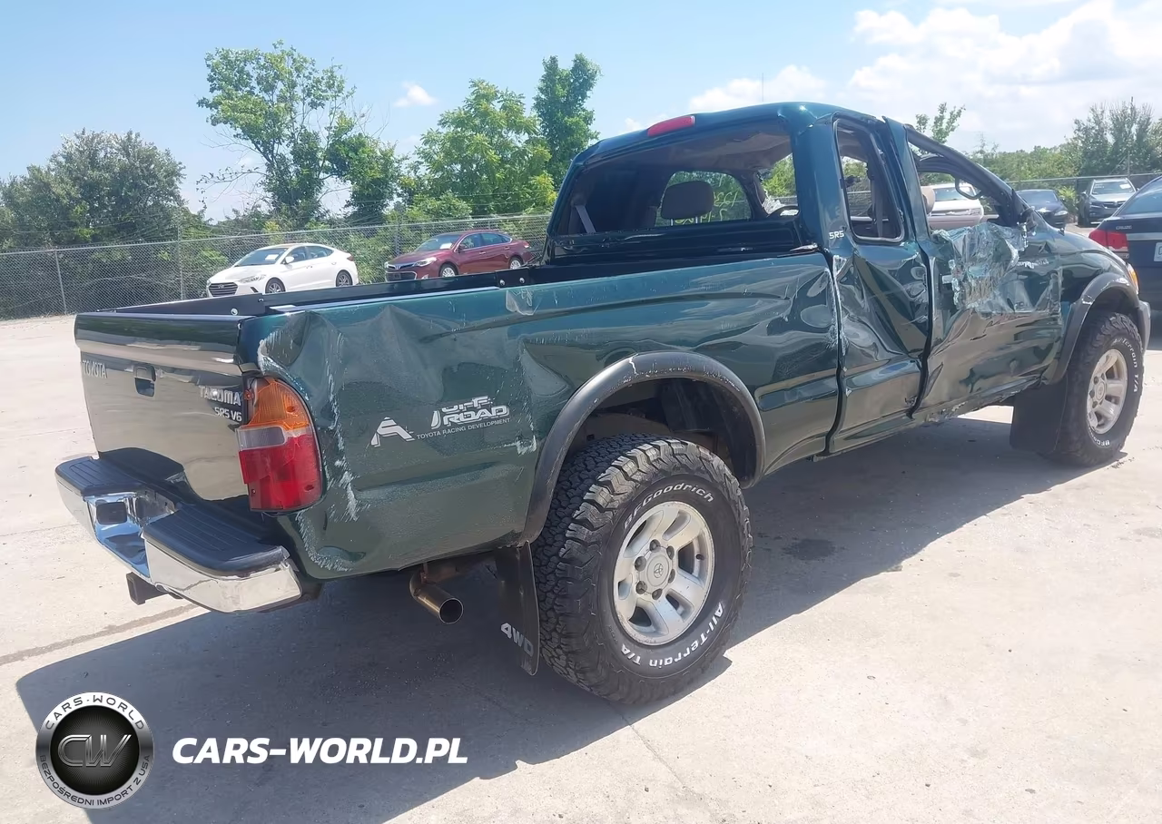 2000 Toyota Tacoma Base V6 VIN:4TAWN72N8YZ575821 - 4