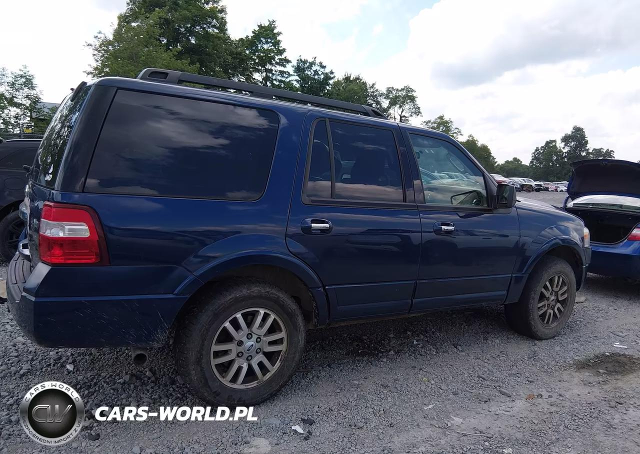 2011 Ford Expedition Xlt VIN:1FMJU1J57BEF05320 - 13