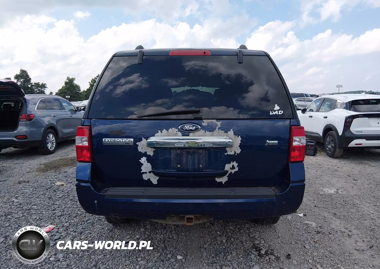 2011 Ford Expedition Xlt VIN:1FMJU1J57BEF05320 - 16
