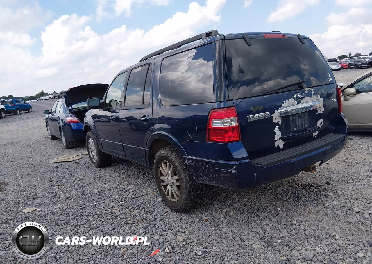 2011 Ford Expedition Xlt VIN:1FMJU1J57BEF05320 - 3