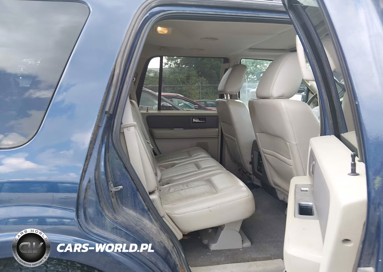 2011 Ford Expedition Xlt VIN:1FMJU1J57BEF05320 - 8