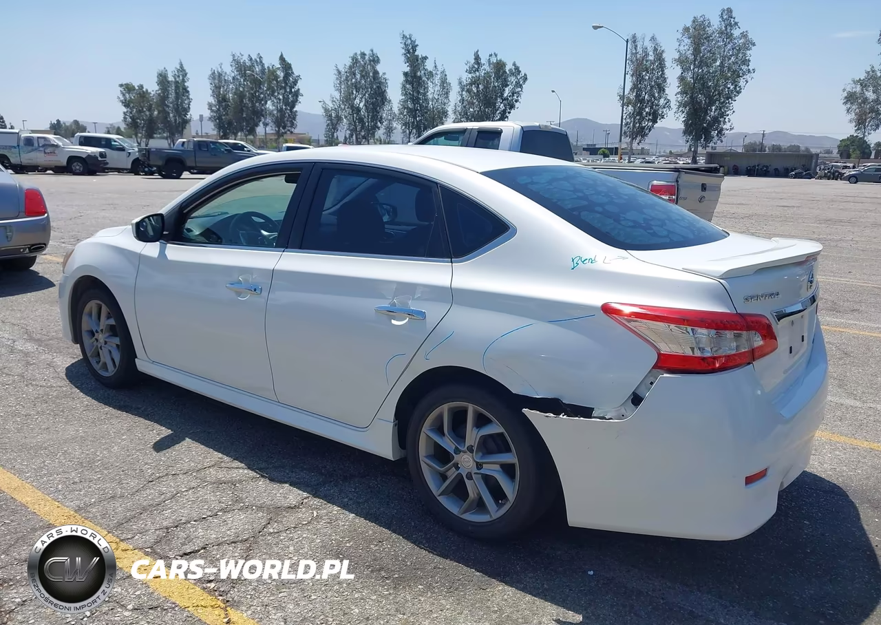 2013 Nissan Sentra Sr VIN:3N1AB7AP8DL643825 - 3