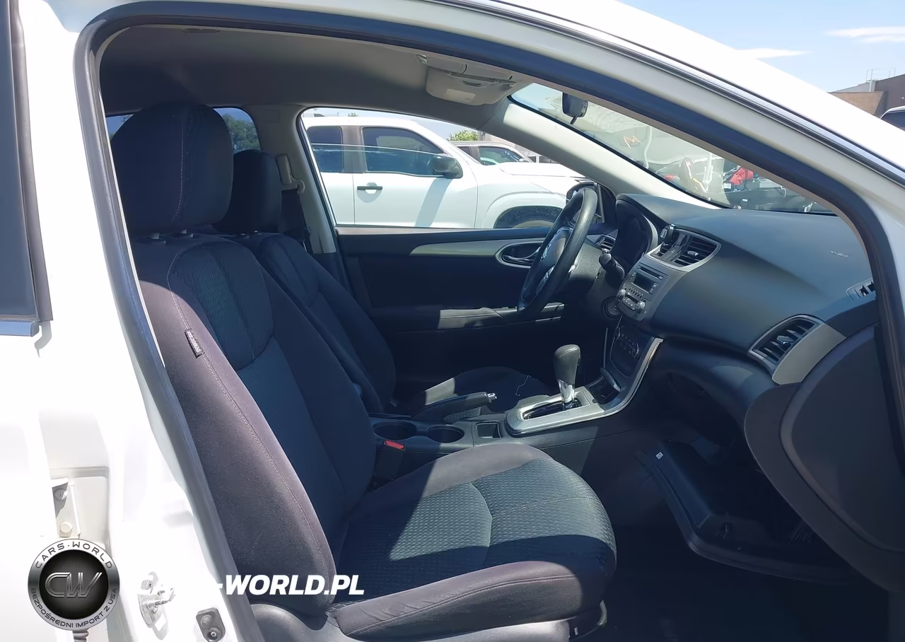 2013 Nissan Sentra Sr VIN:3N1AB7AP8DL643825 - 5