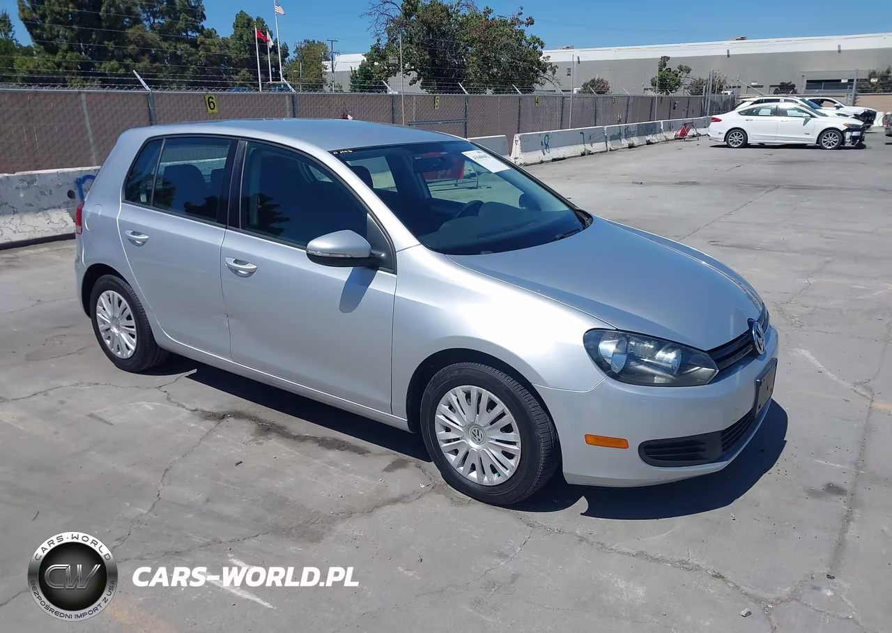 2013 Volkswagen Golf 2.5L 4-Door VIN:WVWDB7AJ2DW130506 - 1