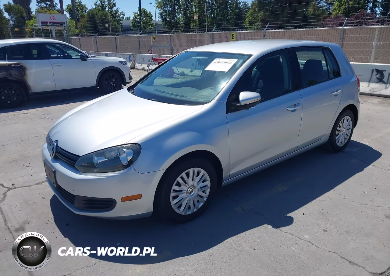 2013 Volkswagen Golf 2.5L 4-Door VIN:WVWDB7AJ2DW130506 - 2