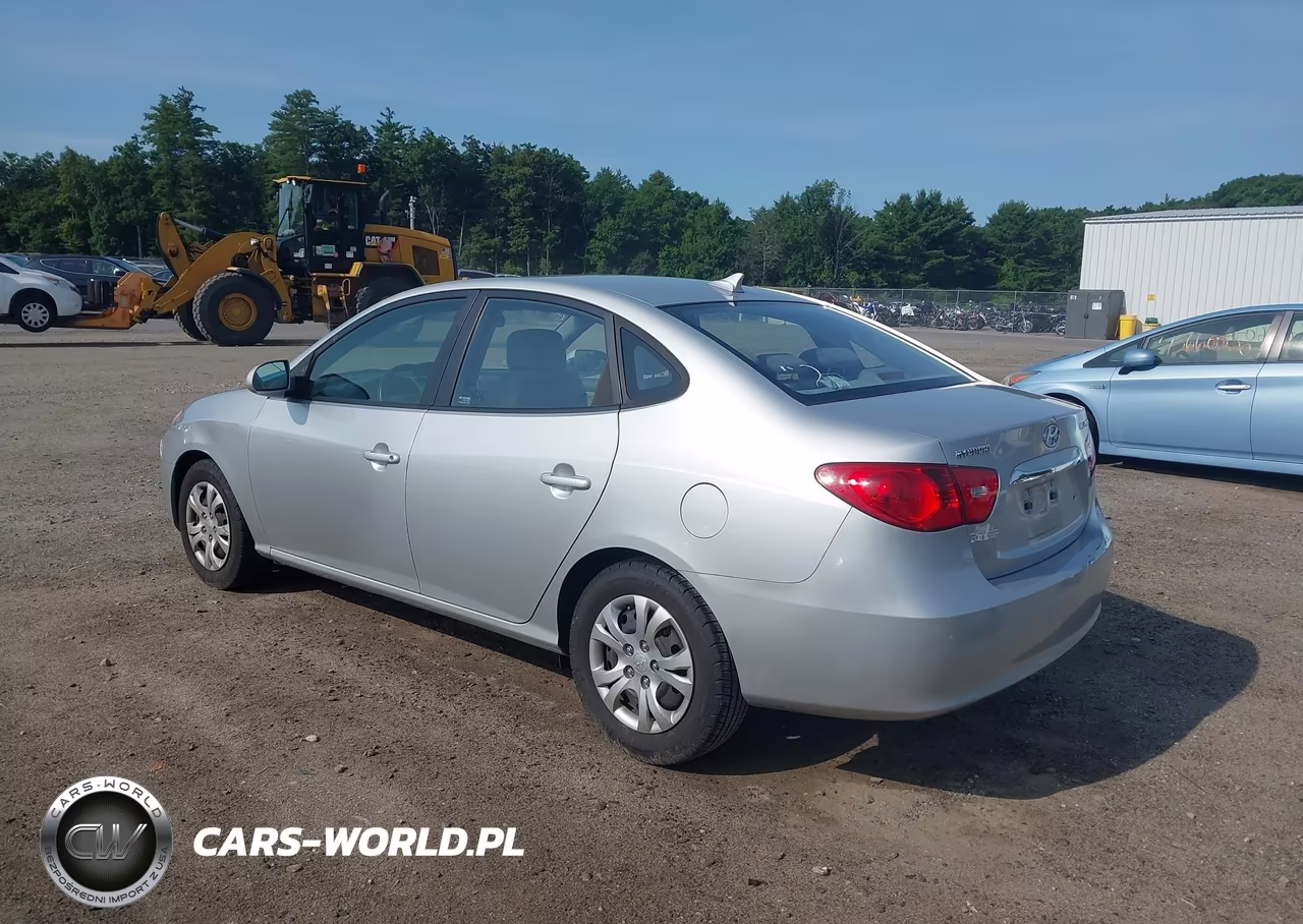 2010 Hyundai Elantra Gls VIN:KMHDU4AD6AU845035 - 3