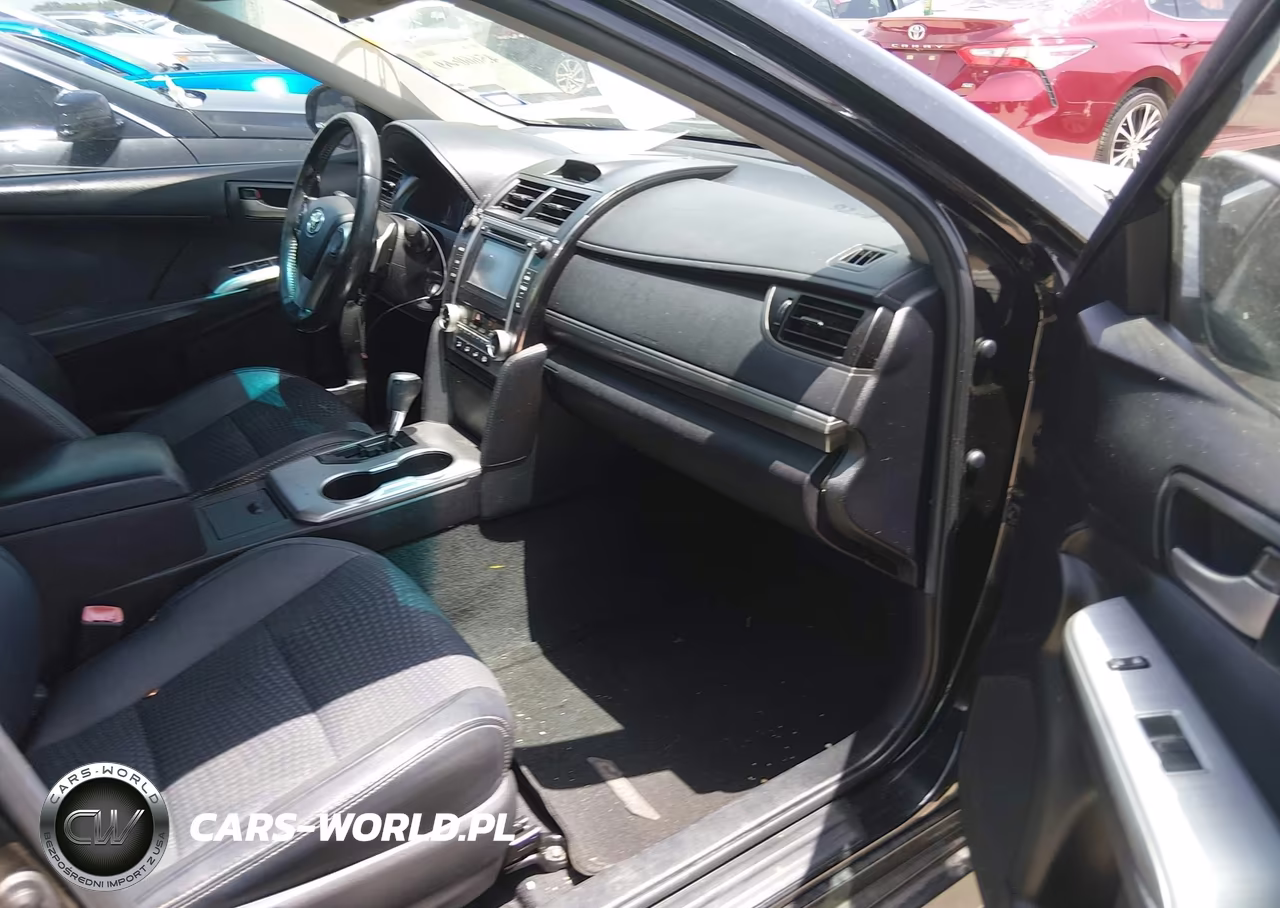 2014 Toyota Camry Se VIN:4T1BF1FK5EU411797 - 5