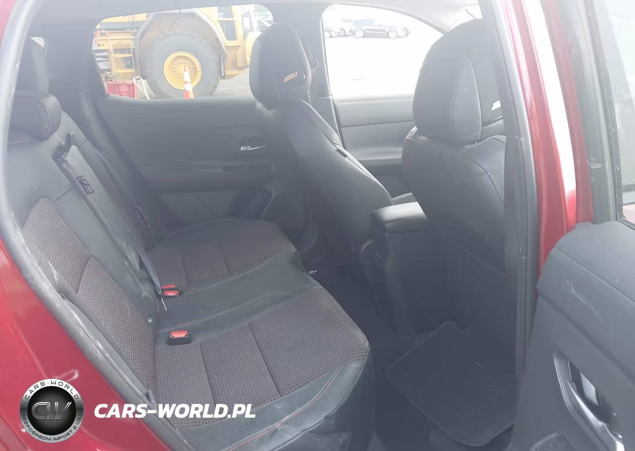 2025 Nissan Kicks Sr Intelligent Awd VIN:3N8AP6DD9SL432015 - 8