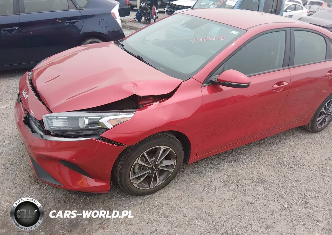 2023 Kia Forte Lxs VIN:3KPF24AD3PE692088 - 2