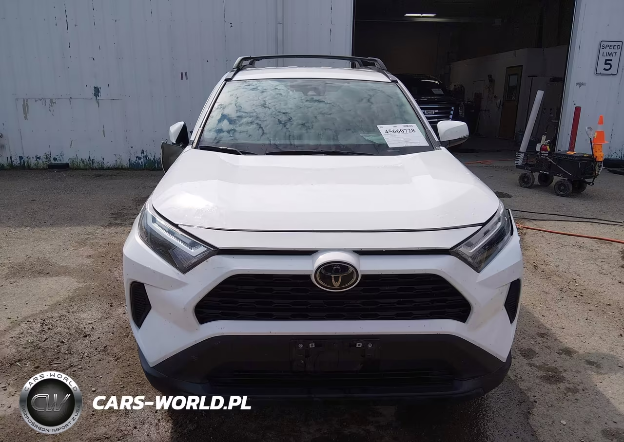 2023 Toyota Rav4 Xle VIN:2T3P1RFV8PC333671 - 13